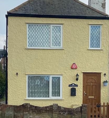 Cosy Cottage Great Bentley Near Station And Shops Exterior foto
